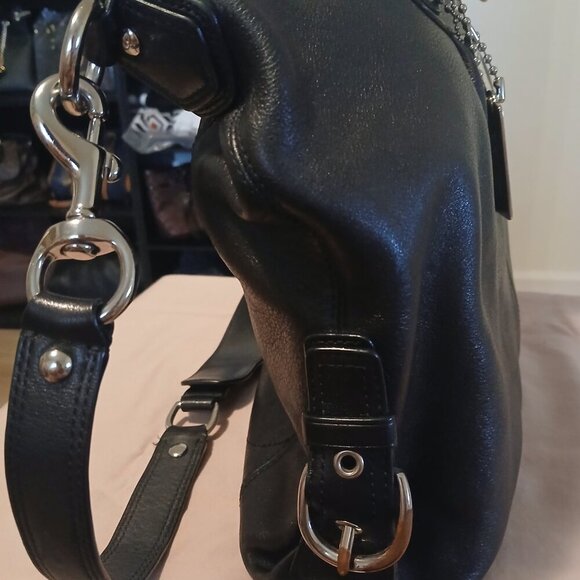 NWOT Coach Black Leather Shoulder Bag with Purple Satin Interior - Picture 4 of 6